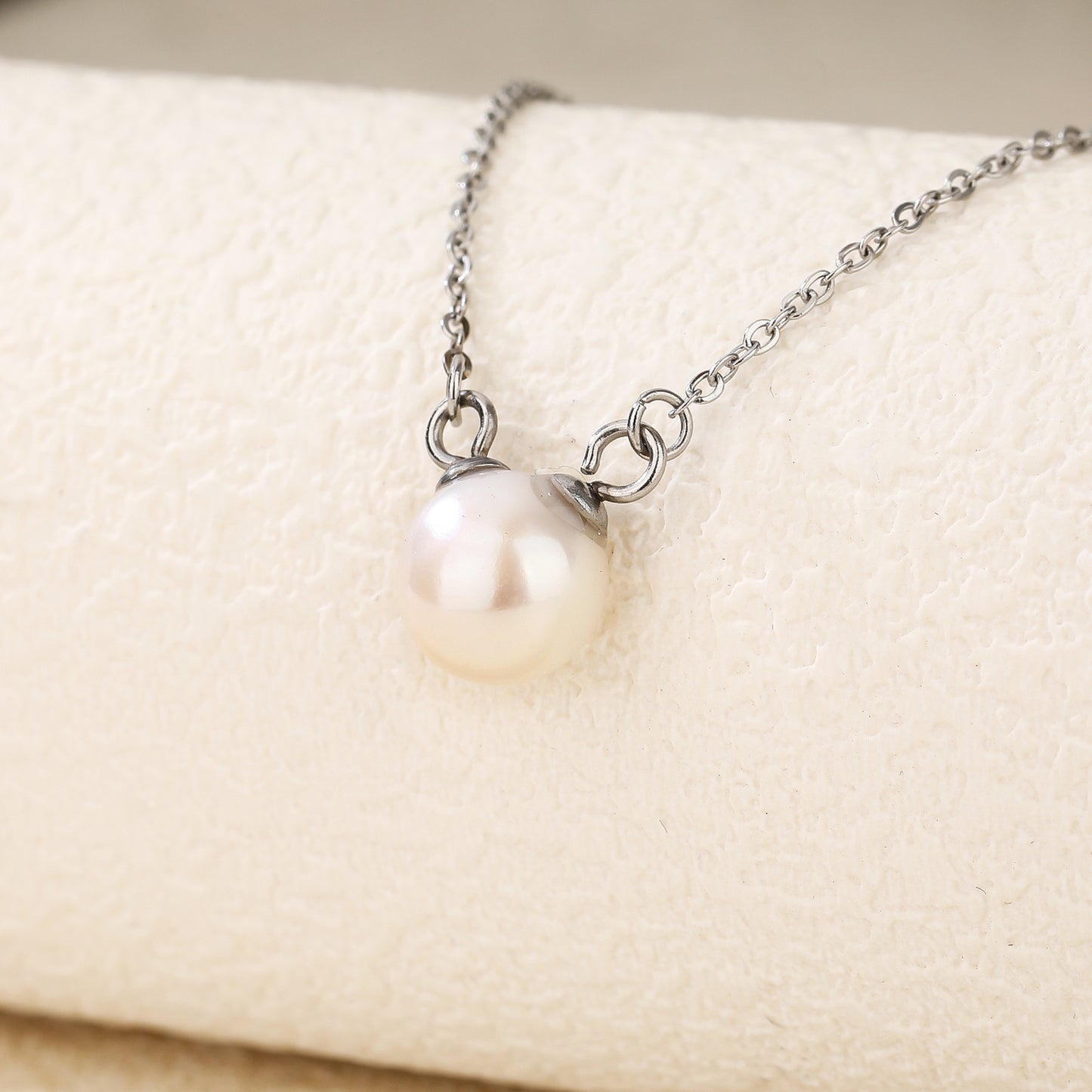 Single 8mm Pearl Chain Necklace