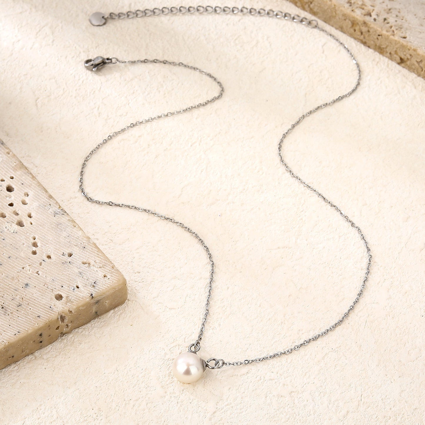 Single 8mm Pearl Chain Necklace