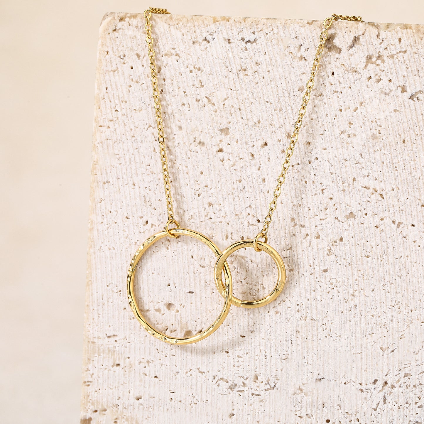 Elegant Double Circle Pendant Necklace