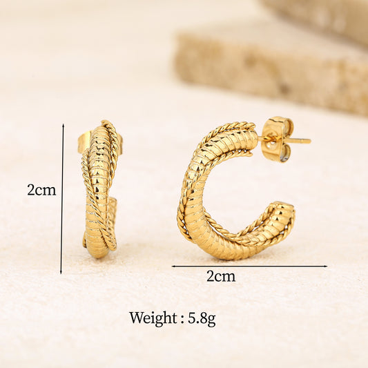 Trendy Chunky Gold Hoop Earrings