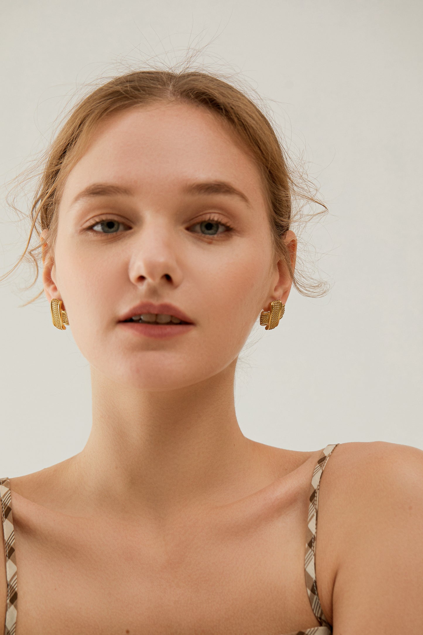 Chunky Crossed Knot Earrings