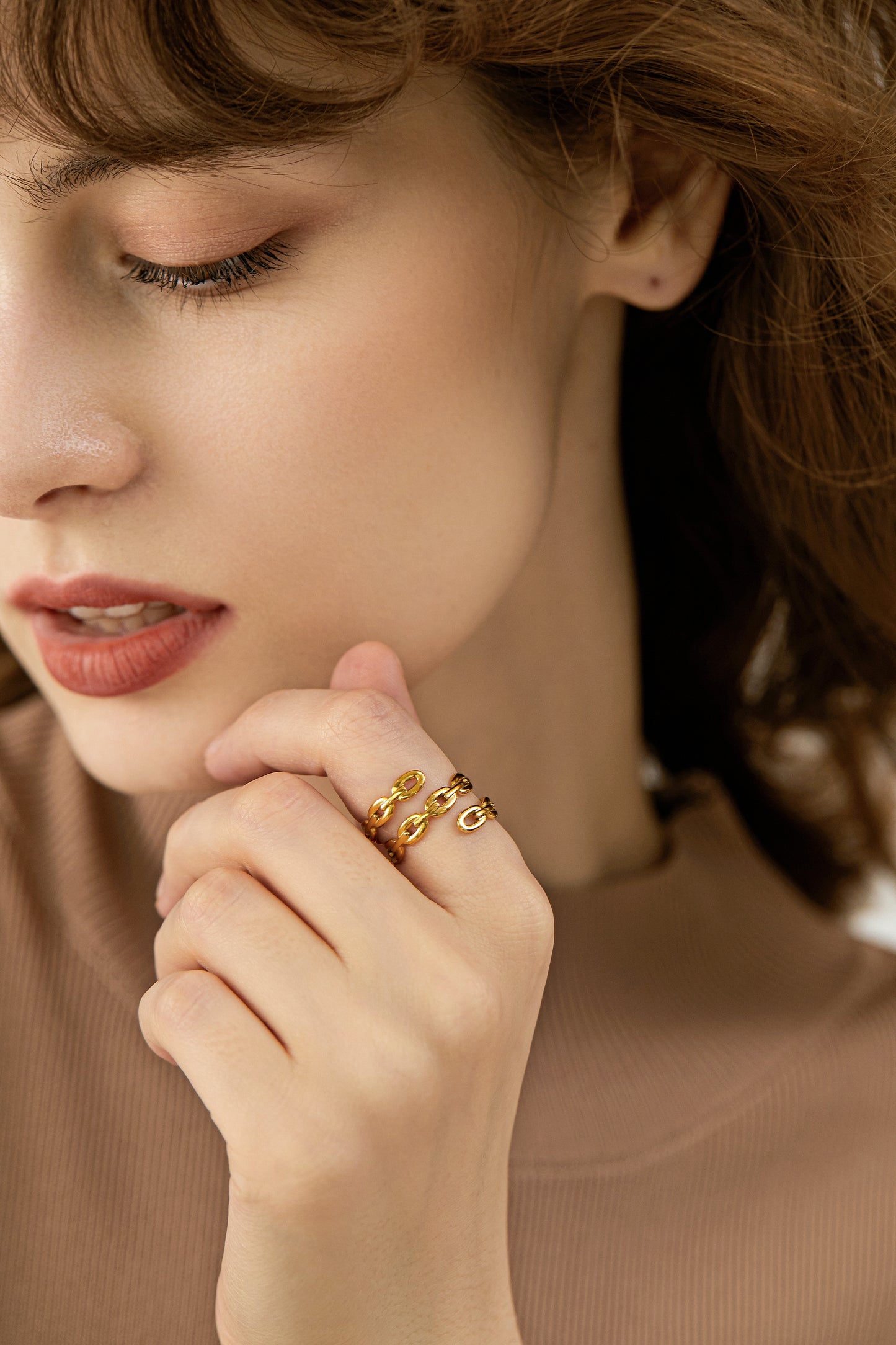 Twisted Cable Link Ring