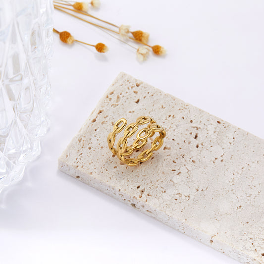 Twisted Cable Link Ring