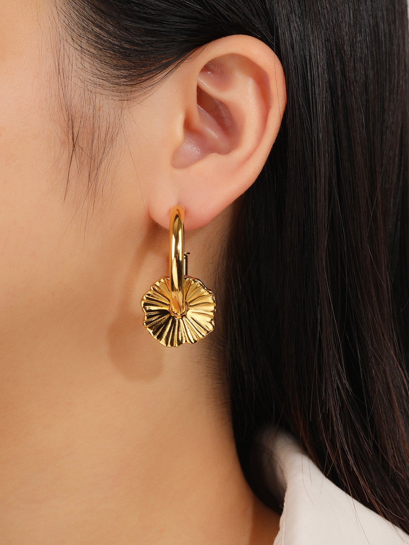 Flower Chunky Hoop Earrings