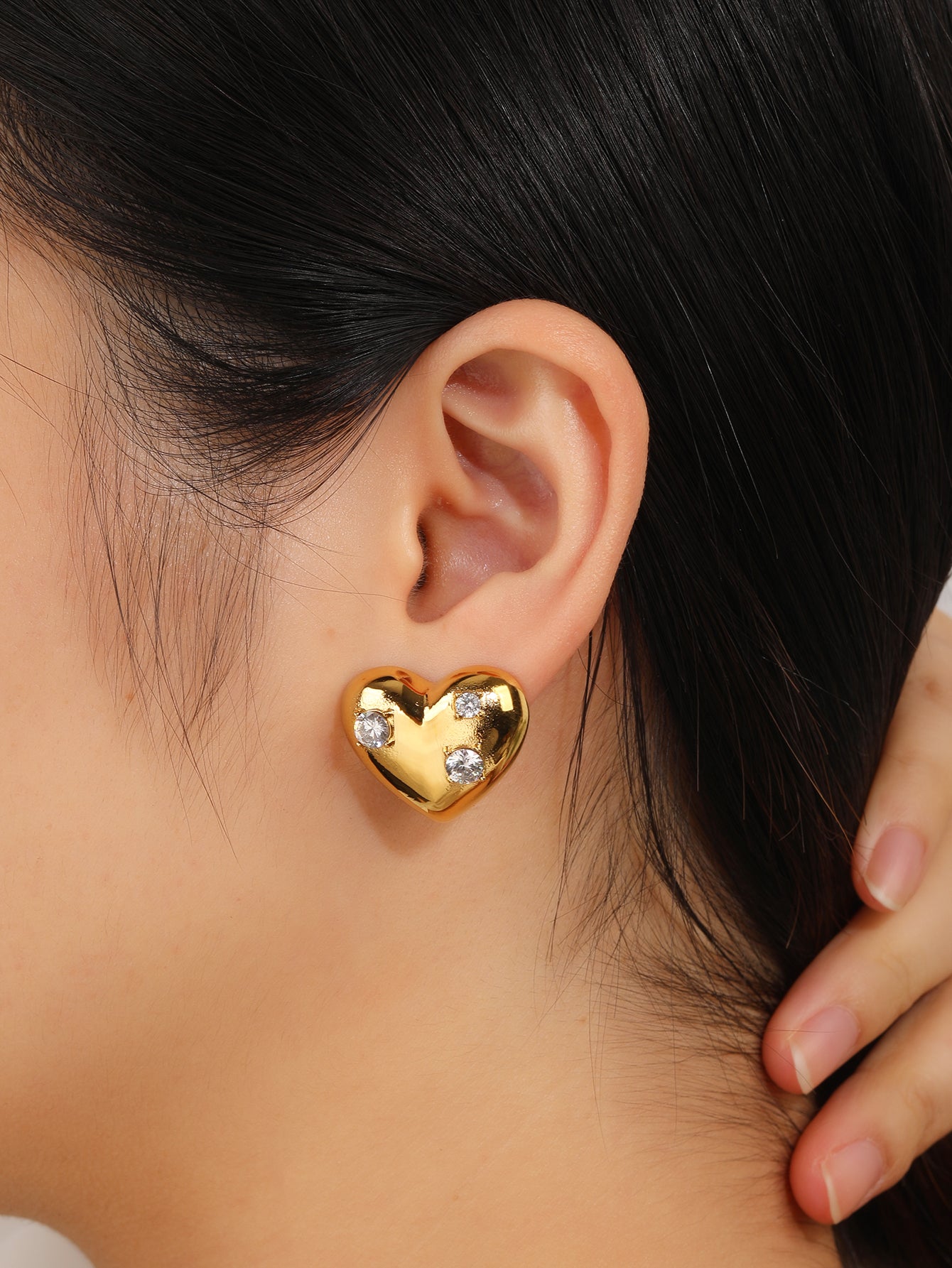 Heart Stud Earrings with CZ