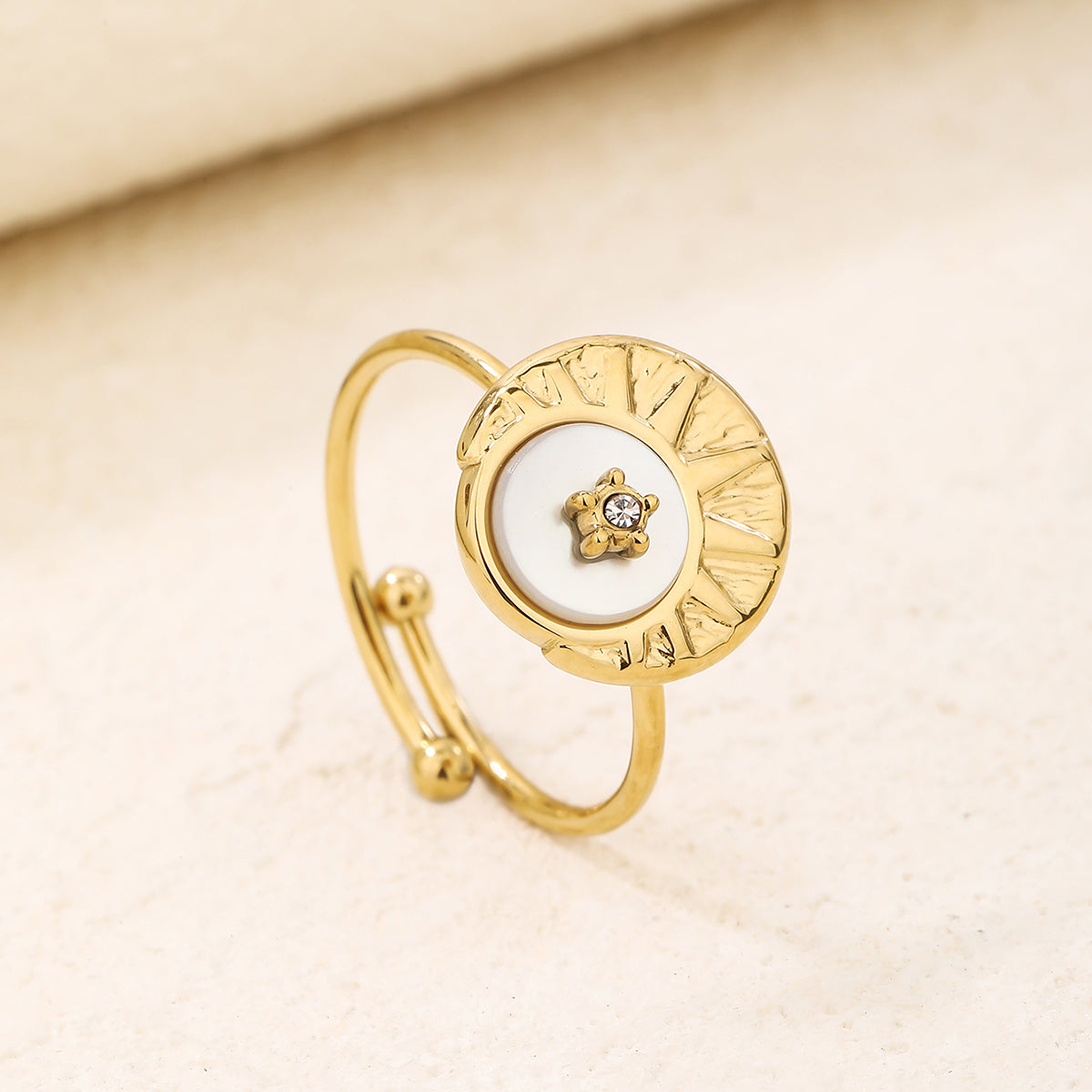 Vintage Gold Sunburst Star Crystal Adjustable Ring
