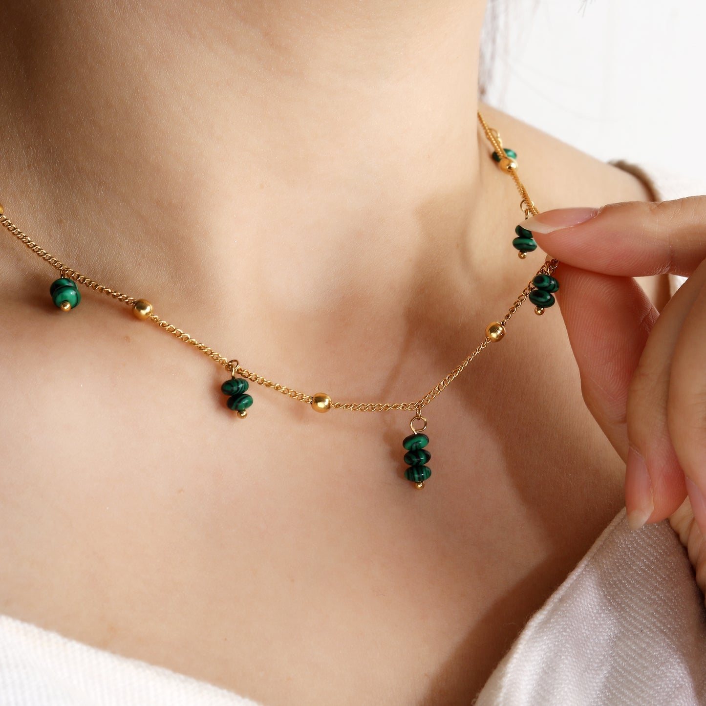 Green Malachite Beads Choker Necklace