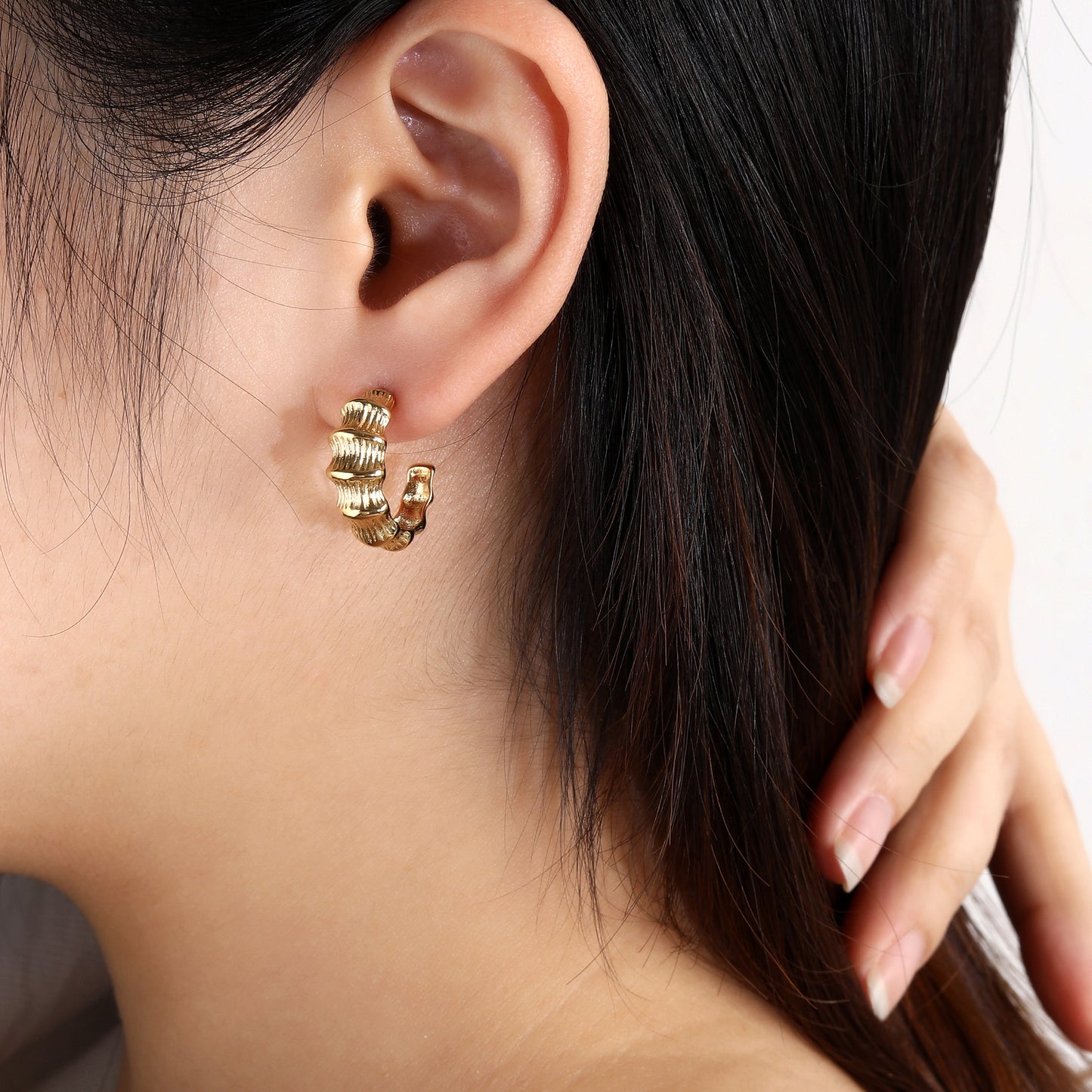 Chunky Gold Open Hoop Earrings