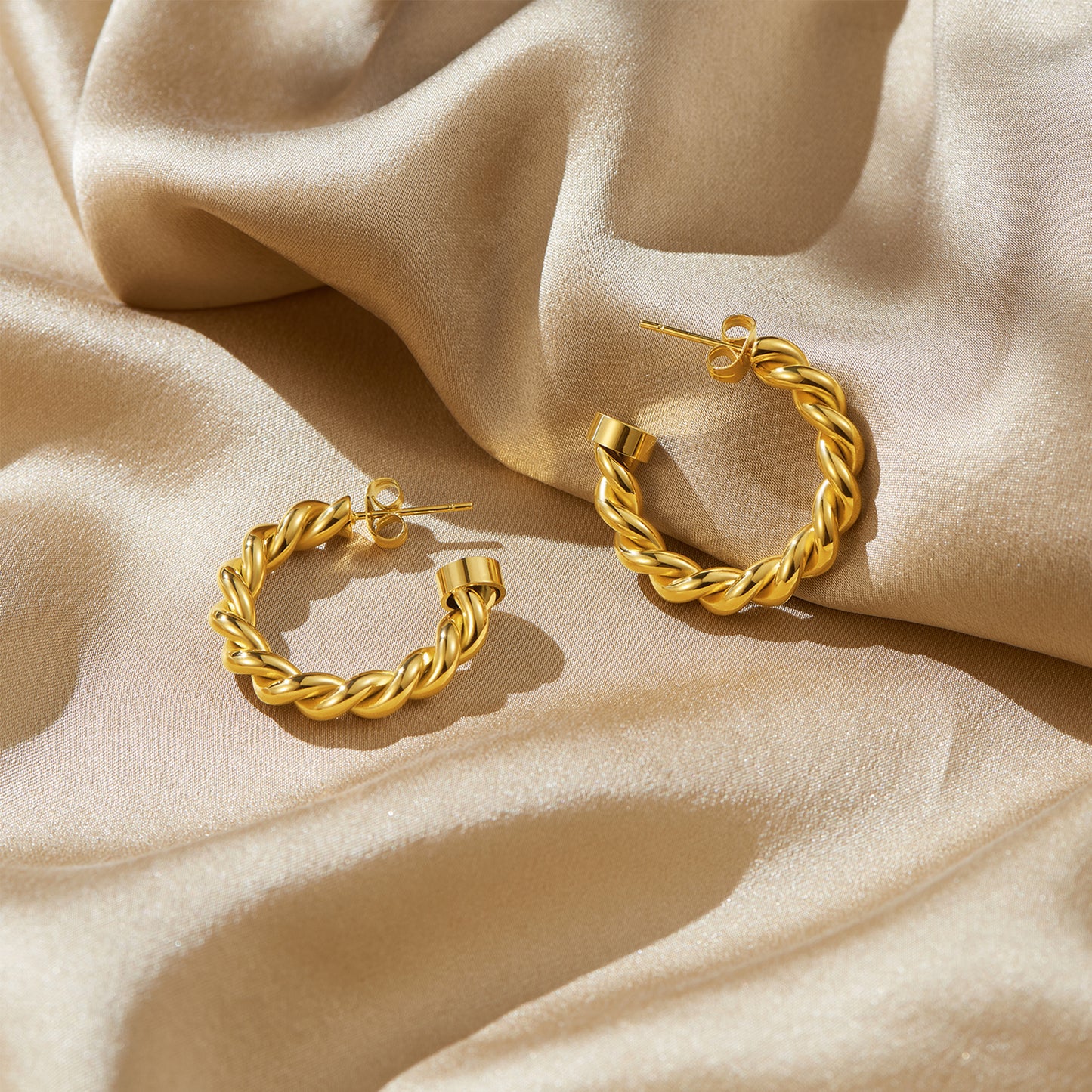 Chunky Gold Twisted Rope Open Hoop Earrings